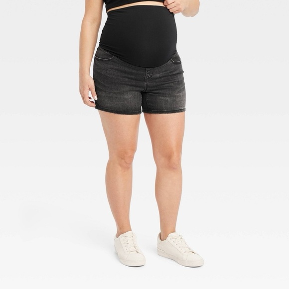 Isabel Maternity by Ingrid & Isabel High Waist Black Shorts - Picture 1 of 6
